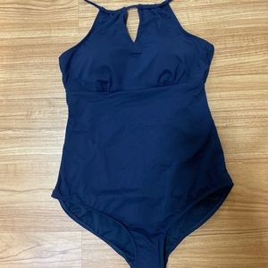 Athleta High Keyhole One Piece Swimsuit size M